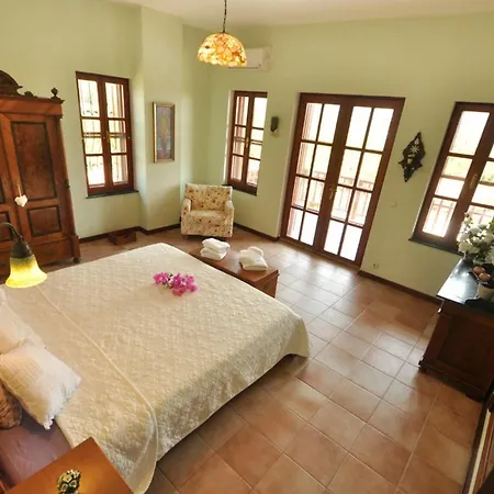 Vila Alanya Sleeps 14 With Pool Air Con And Wifi Çandır